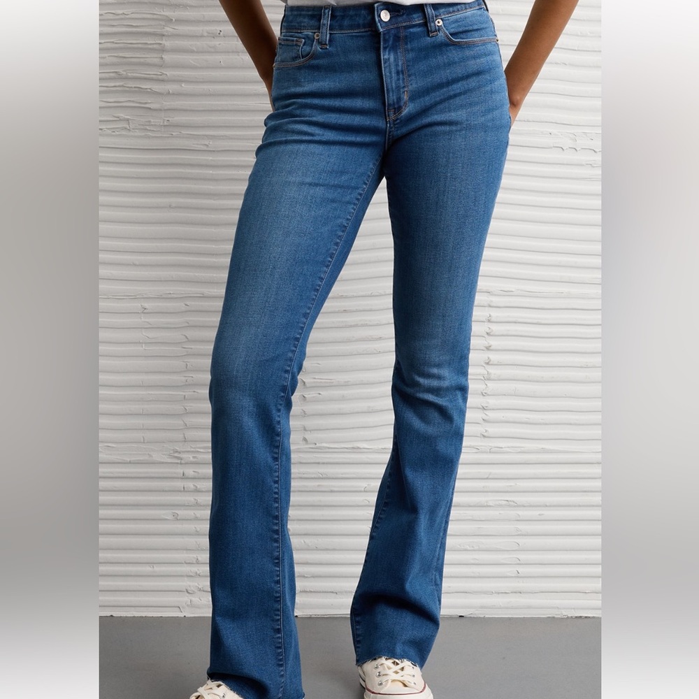 American Eagle Skinny Kick Jean Medium Blue Denim